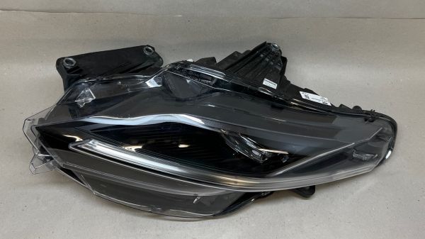Ferrari Roma - LH Adaptive Headlight / Scheinwerfer links