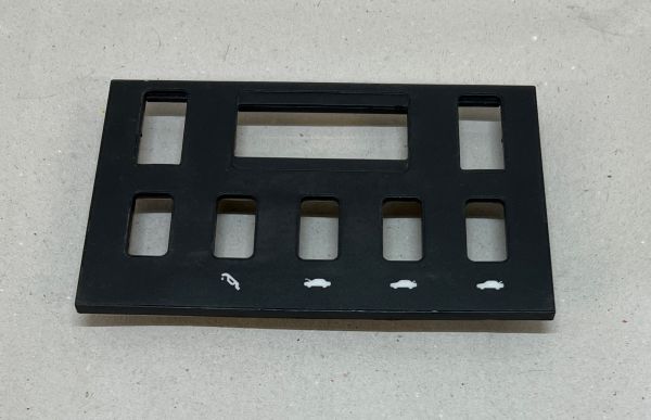 Dashboard Plate with Support / Schalterplatte mit Verstärkung