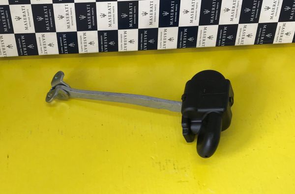 Door Tie Rod / Türfangband