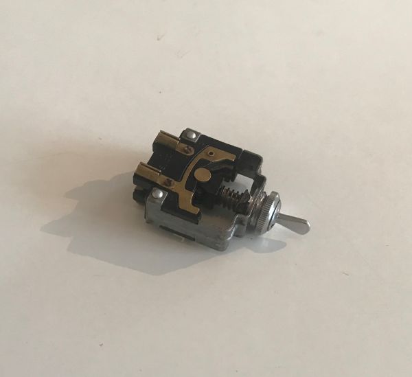 "BEAVER TAIL" - Dashboard - Switch / Kippschalter an Armaturentafel