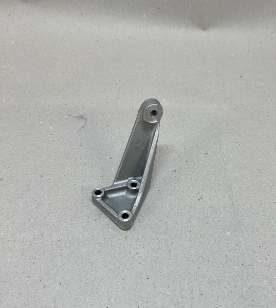 Ferrari 275 - Throttle Support / Abstützung Gaszug