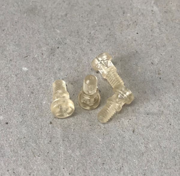 Plastic Screw for Lights / Plastik Schraube für Leuchten
