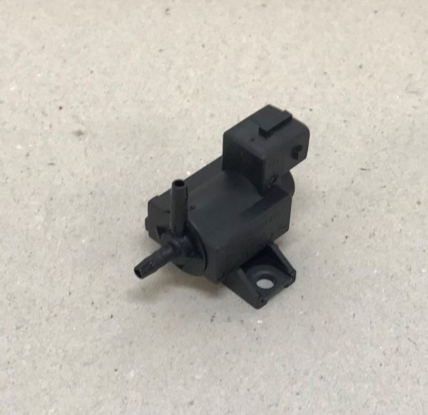On/Off Solenoid Valve / Schaltventil