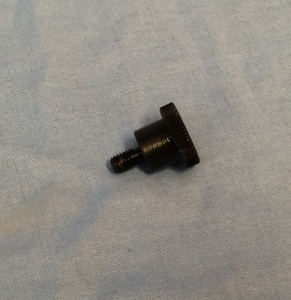 Screw for Sparewheel Strap / Schraube für Reserverad Riemen