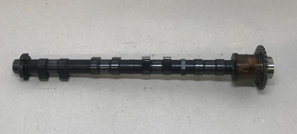 Intake Camshaft - left with Phase Variator / Einlass Nockenwelle - links mit Phasensteller