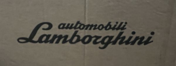 Lamborghini - Huge Parts Lot has arrived