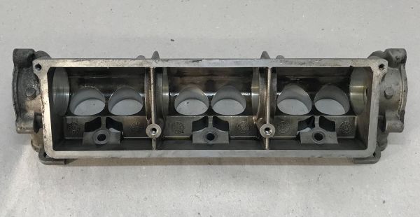 Camshaft Housing / Nockenwellen-Gehäuse
