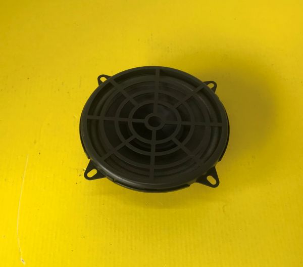 Rear Parcel Shelf Speaker / Lautsprecher Hinten Hutablage