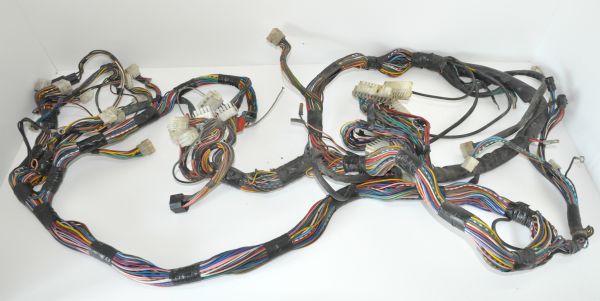 Main Cableloom / Kabelbaum