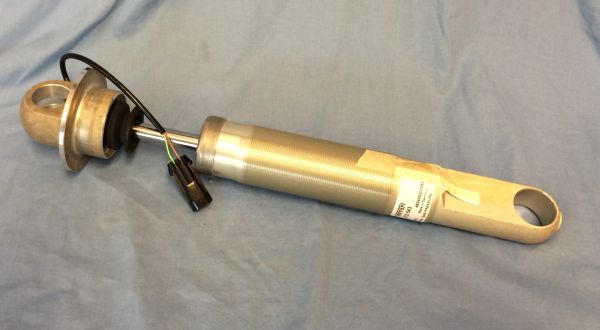 Rear Shock Absorber / Stoßdämpfer hinten