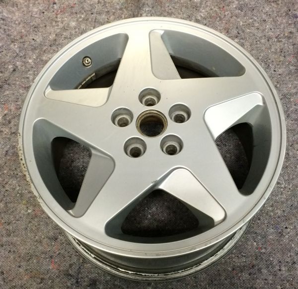 Wheel Rim - rear - left / Felge - hinten - links / 9"J X 17"
