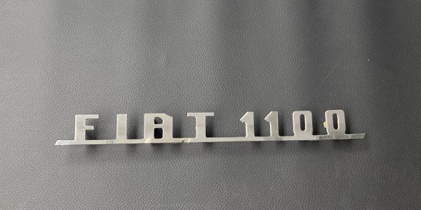 FIAT 1100 - Script / Schriftzug