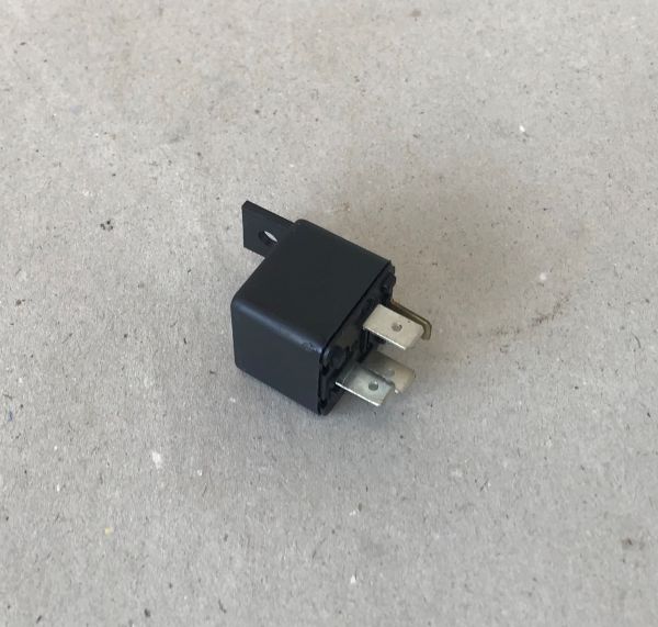 12 V 30 A - Relay / Relais