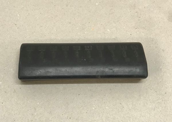 Fusebox Cover - left / Deckel für Sicherungskasten - links