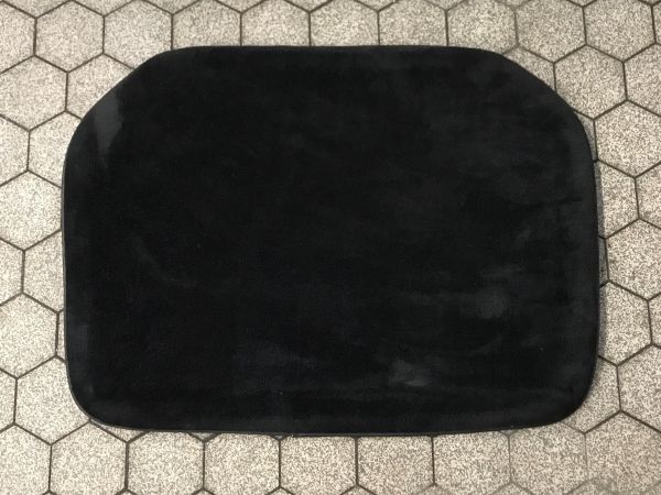 Cover for Spare Wheel / Teppich für Reserverad Abdeckung