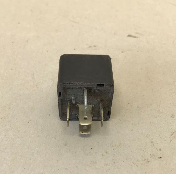 ITALAMEC 4320629 - Relay / Relais