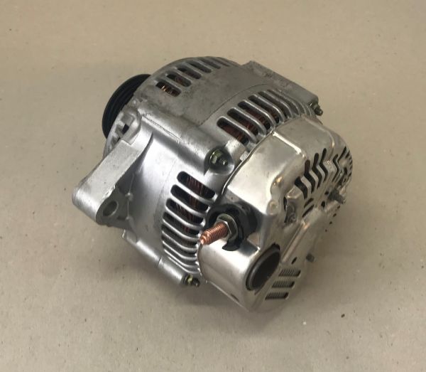NIPPON DENSO Generator - completely refurbished / Lichtmaschine - komplett überholt