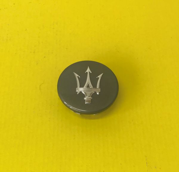 Wheel Rim Cup With Trident / Felgenkappe Mit Dreizack Logo