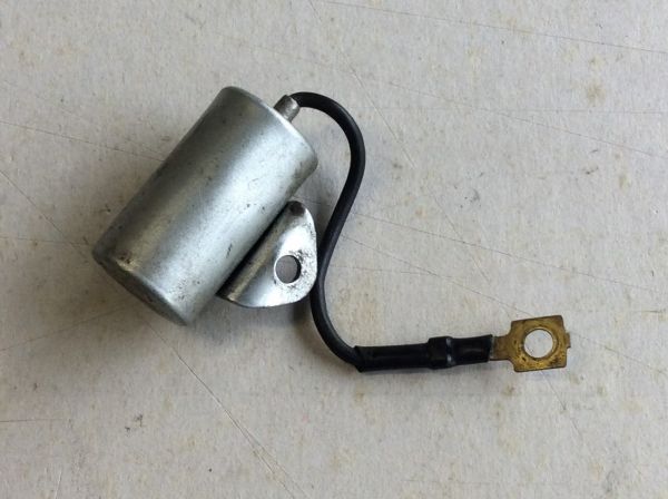 Magneti Marelli - Condenser CE29T / Kondensator CE29T
