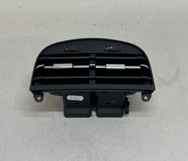 Rear Air Vent / Ausströmer hinten