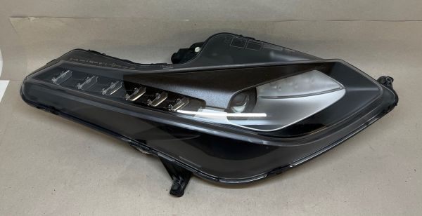 Ferrari Pista 488 - RH Bixenon Headlight / Bixenon Scheinwerfer rechts
