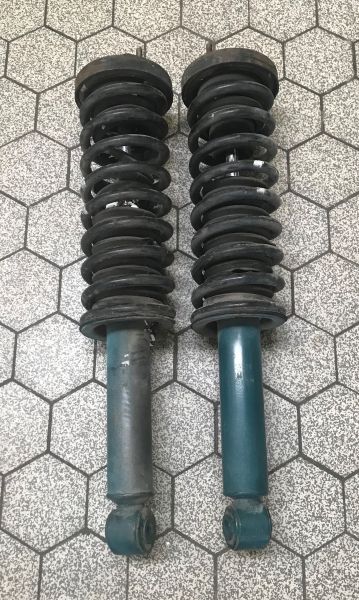Maserati - Pair of Rear Shocks and Springs / Paar Federbeine hinten