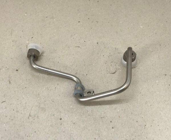 Fuel Line - left / Kraftstoffleitung - links