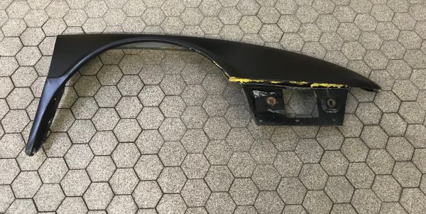 Front Fender - right / Kotflügel vorn - rechts