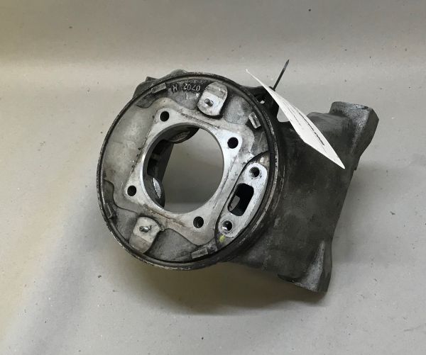 Rear Hubholder - left / Radaufhängung - links
