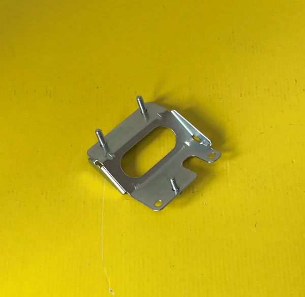 AC Cooler Mounting Bracket -Upper Left / Klimaanlagenkühler Halterung Oben Links