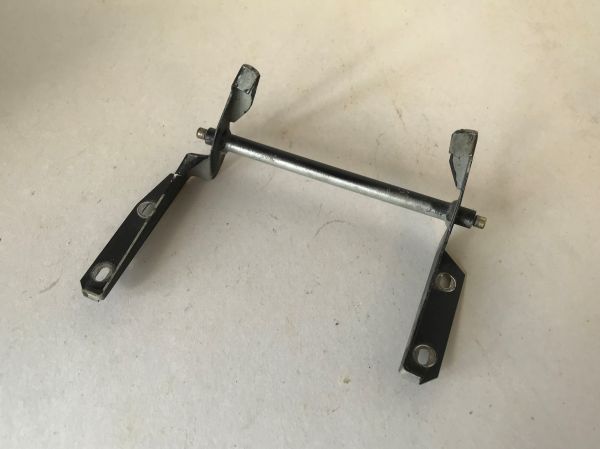 Hinge for Front Light - right / Scharnier für Klappscheinwerfer - rechts