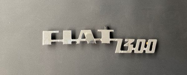 FIAT 1300 - Script / Schriftzug