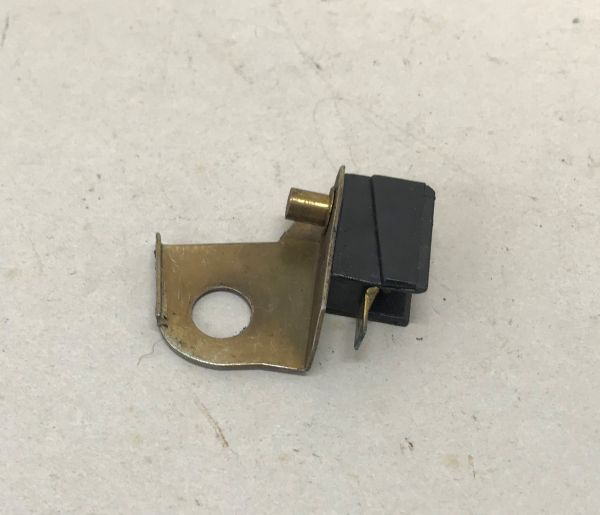 Switch for Hood Lock / Schalter an Haubenschloss