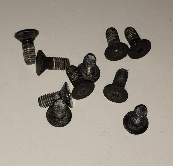 Screw for Steering Wheel / Schraube für Lenkrad