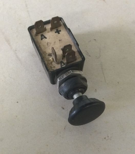 Universal Switch / Schalter