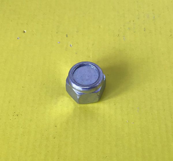 Rear Lower Control Arm Nut / Mutter Unterer Querlenker Hinten