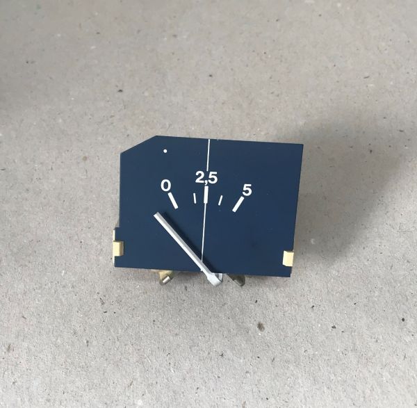 Oil Pressure Instrument / Öldruck Anzeige