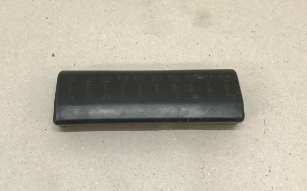 Fusebox Cover - right / Deckel für Sicherungskasten - rechts