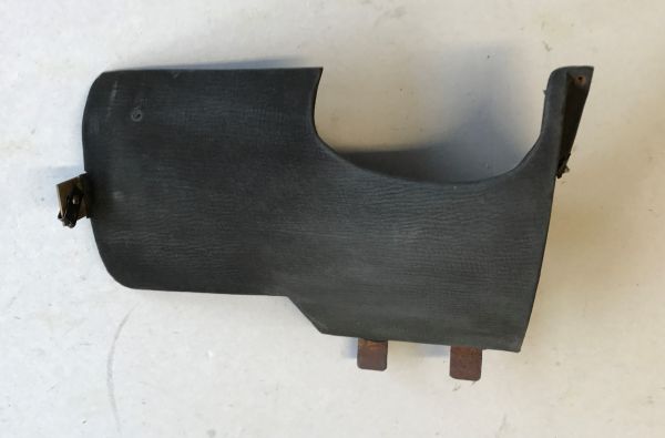 Cover under Dashboard / Verkleidun unter Armaturenbrett