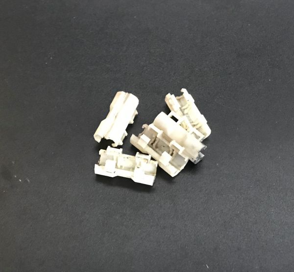Cable Connector Cover / Verkleidung Kabelverbinder