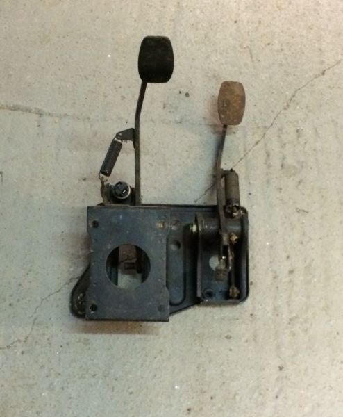 Pedal Assembly / Pedalerie