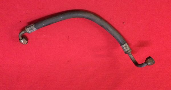 AC Tube at Radiator - lower / Schlauch für Klimaanlage an Kühler - unten