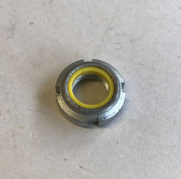 Ring Nut for Steeringwheel / Ringmutter für Lenkrad