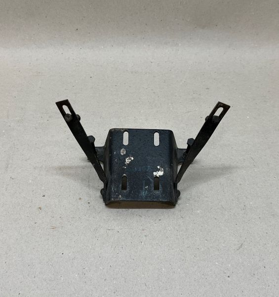 Bracket for Fan Unit / Halter für Kühler-Lüfter Einheit