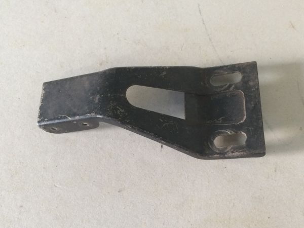 Bracket for Steering Column / Halter Lenksäule