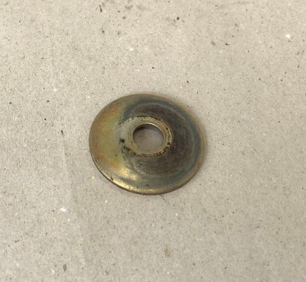 Washer at Front Control Arm / Scheibe an Achsstrebe vorn