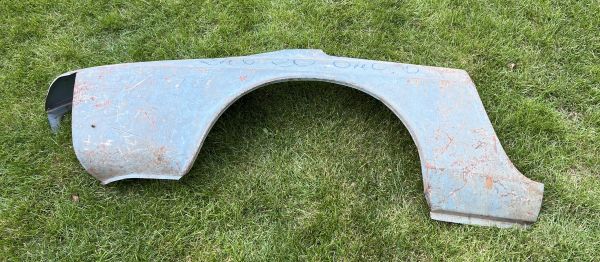 Ferrari 330 GTS - Rear Right Wing / Kotflügel hinten rechts