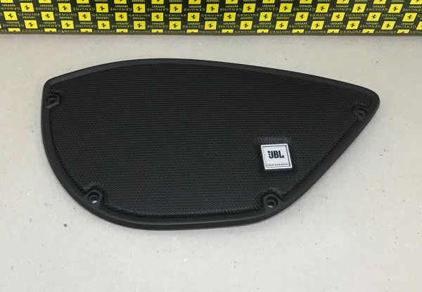 Ferrari 488 - JBL - Woofer Grille right / Lautsprecher Gitter rechts