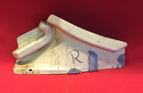 Inner Panel at Center Console - right / Verstärkung an Mittelkonsole - rechts