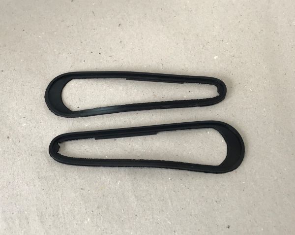 Door Handle Seal (Pair) / Paar Dichtungen für Türgriff
